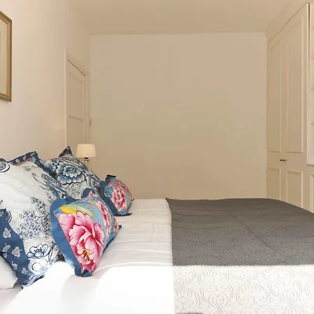 Apartment Stayci Serviced Apartments Royal Nassau The Hague